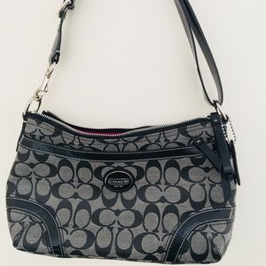 🚨PRICE DROP! NEW Coach Bag Black and White NWOT
